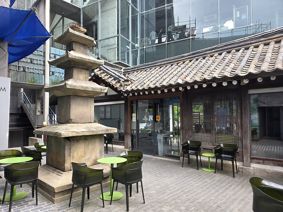 프릳츠 원서점 6